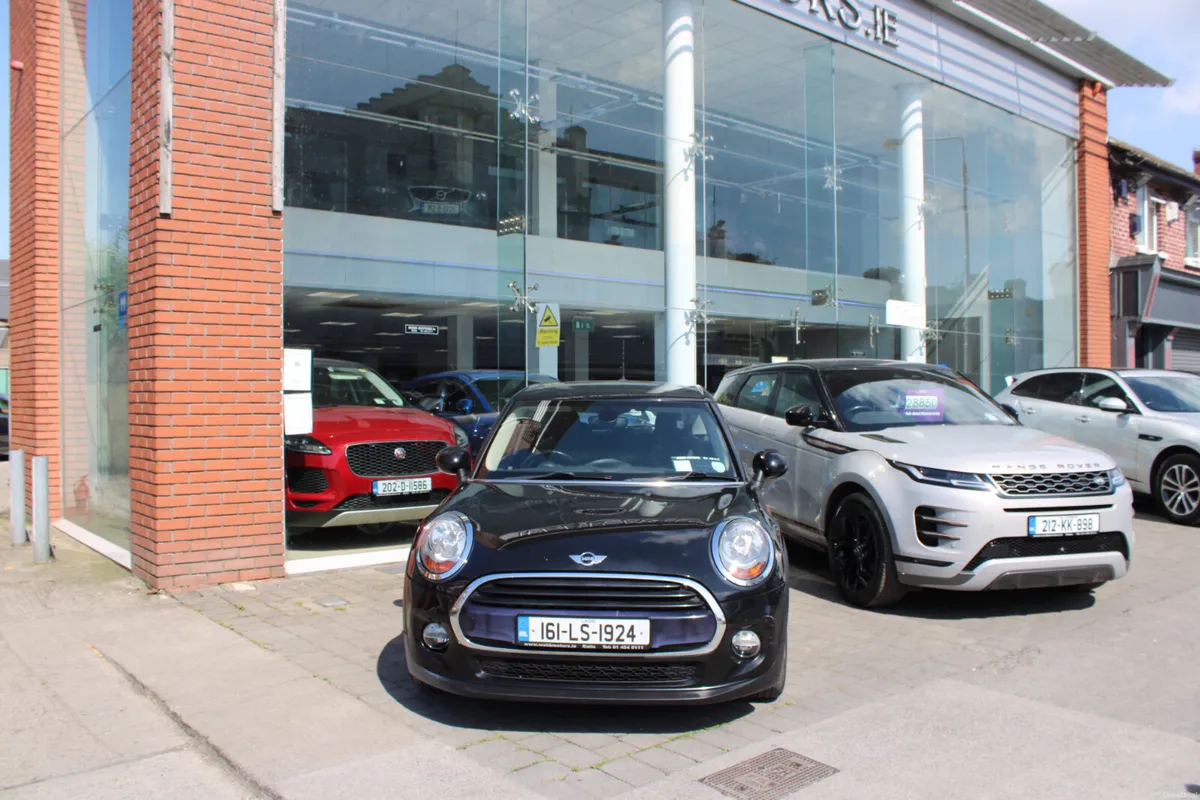 Mini Cooper 2016 - Image 2