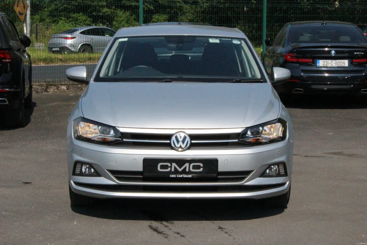 Volkswagen Polo 2019 ONLY 18836 KMS - Image 2