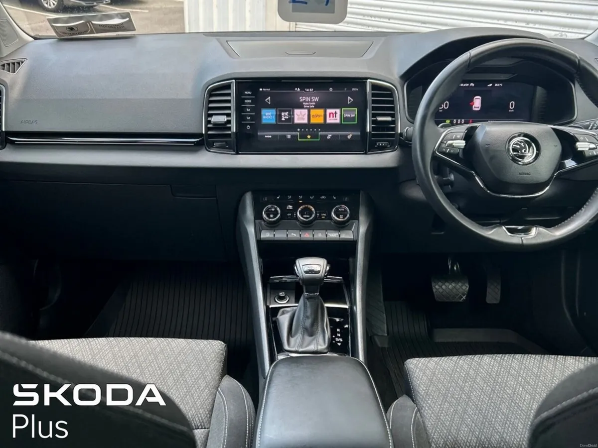 Skoda Karoq STYLE 2.0 TDI 115 BHP AUTO ***WITH ELE - Image 2