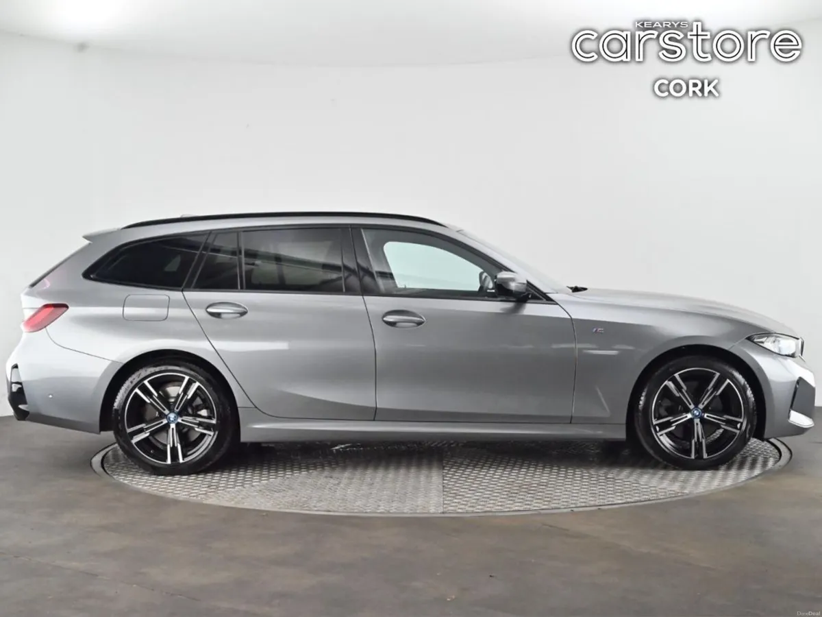 BMW 3-Series 330 E M Sport Auto  330 e M Sport  33 - Image 2