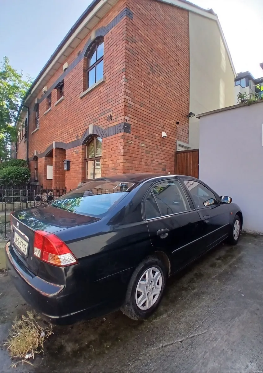 Automatic Honda Civic - Image 1