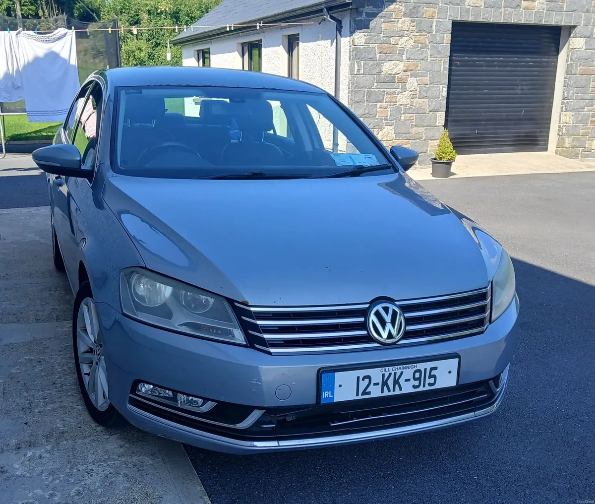 Volkswagen Passat 2012 - Image 2