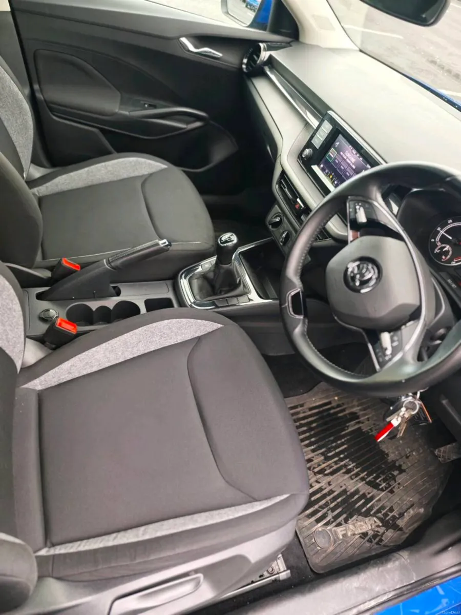 Skoda Fabia 2023 - Image 6