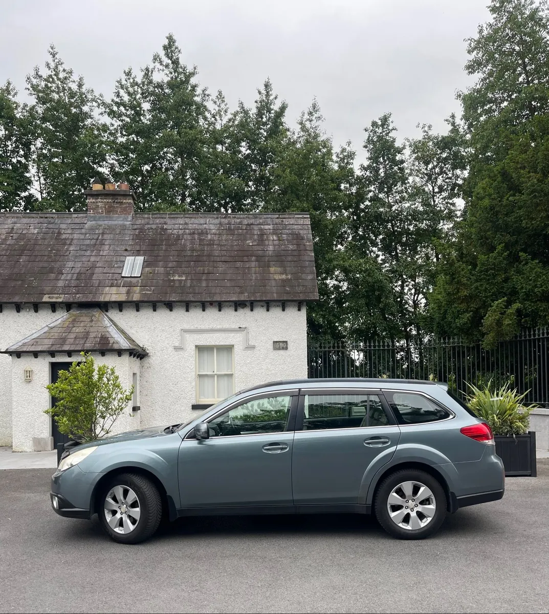 Subaru Outback 2012 - Image 6