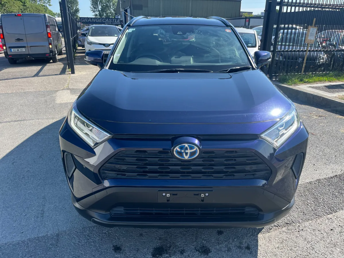TOYOTA RAV 4 2020, 2.5 4WD HYBRID AUTO LOW KMS - Image 2