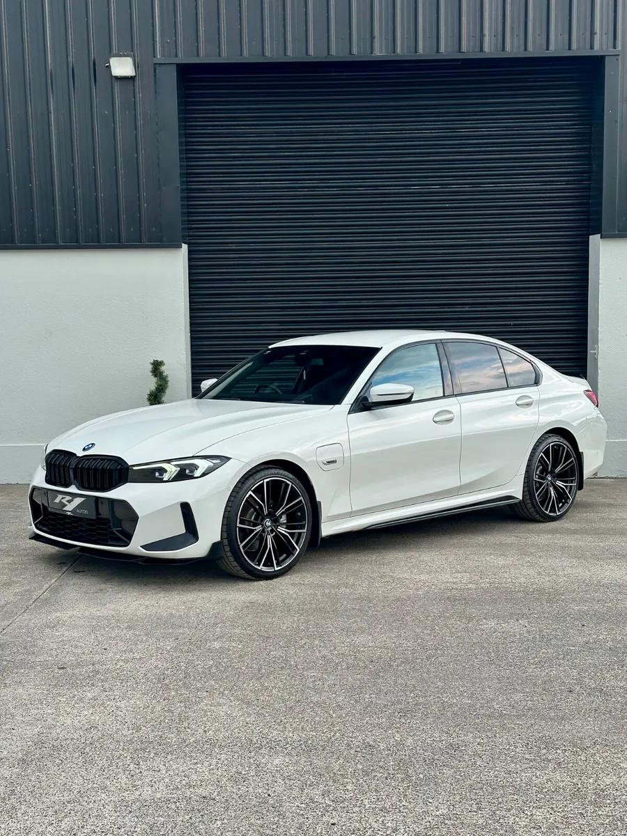 232 BMW 330E MSPORT LCI 290BHP MPERFORMANCE - Image 4