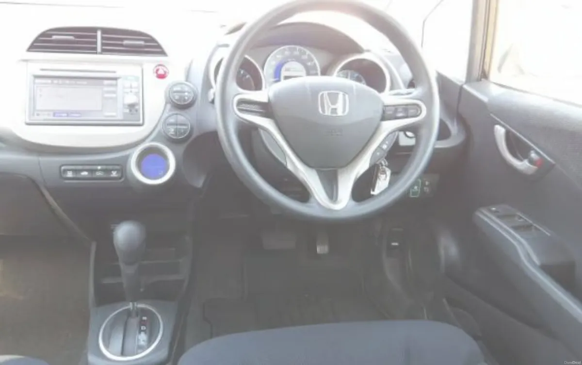 2012 Honda Fit Hybrid, Automatic, 1.3 Petrol - Image 4