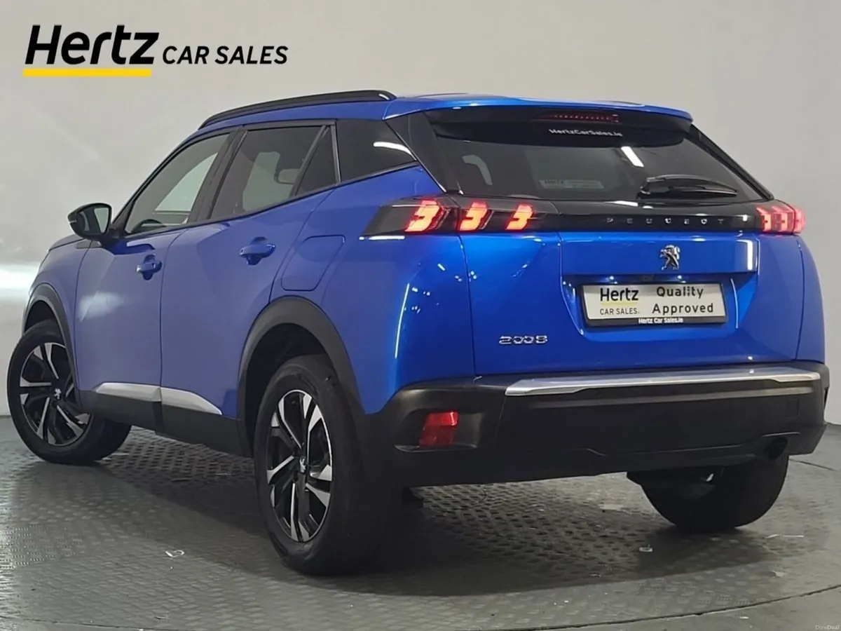 Peugeot 2008 Allure 1.2 Petrol Manual - Image 3