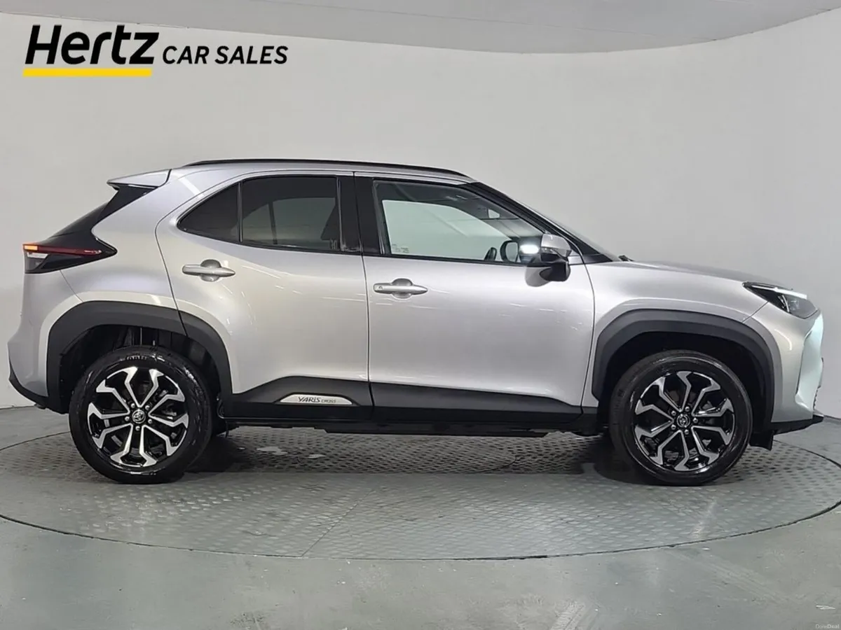Toyota Yaris Cross DESIGN HEV 1.5 Petrol Automatic - Image 4