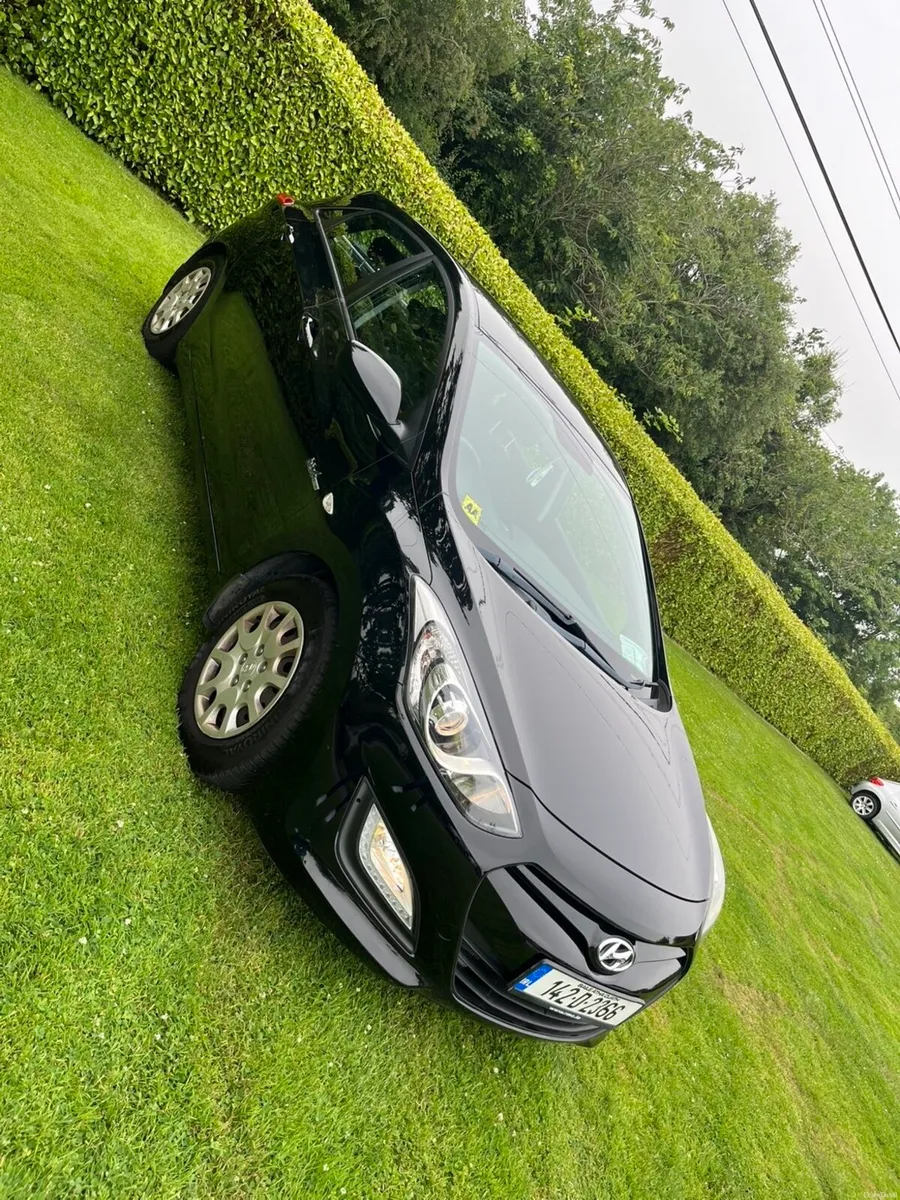 Hyundai i30 - Image 1