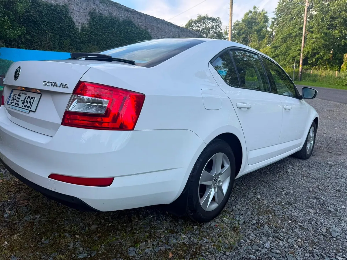 Skoda Octavia 2016 - Image 3