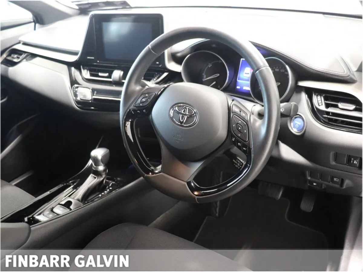 Toyota C-HR 1.8 HYBRID LUNA SPORT - Image 5