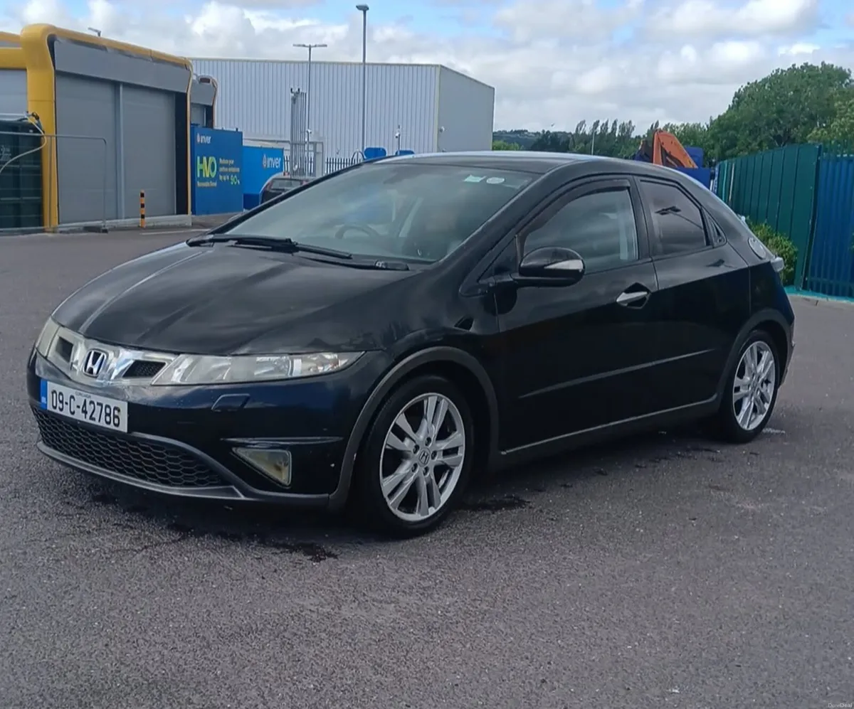 Lovely 2009 honda Civic , ( Fresh Nct) low mileage - Image 1