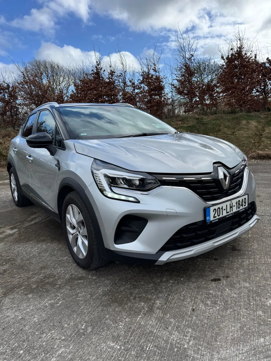 Renault Captur 2020 in great condition with Nct - Image 5