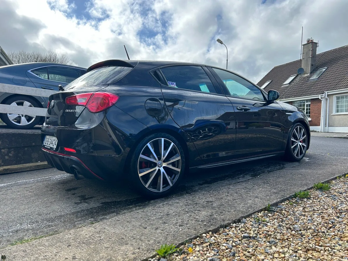 Alfa Romeo Giulietta Veloce (QV) - Image 1