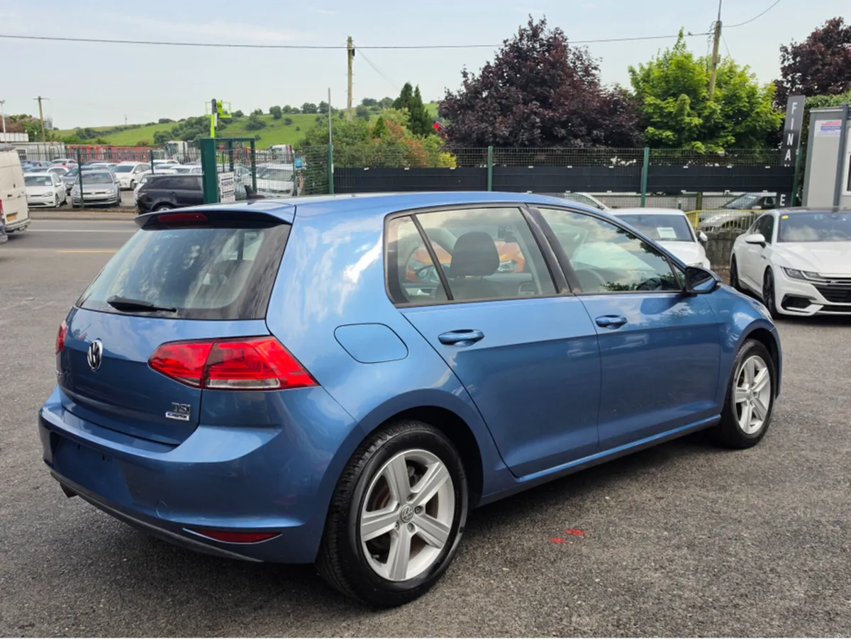 Volkswagen Golf 1.2 TSI COMFORTLINE EDITION - * RE - Image 6