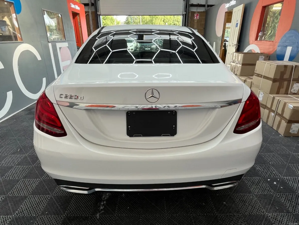Mercedes-Benz C-Class 2016 MERCEDES-BENZ C220D 2.2 - Image 3