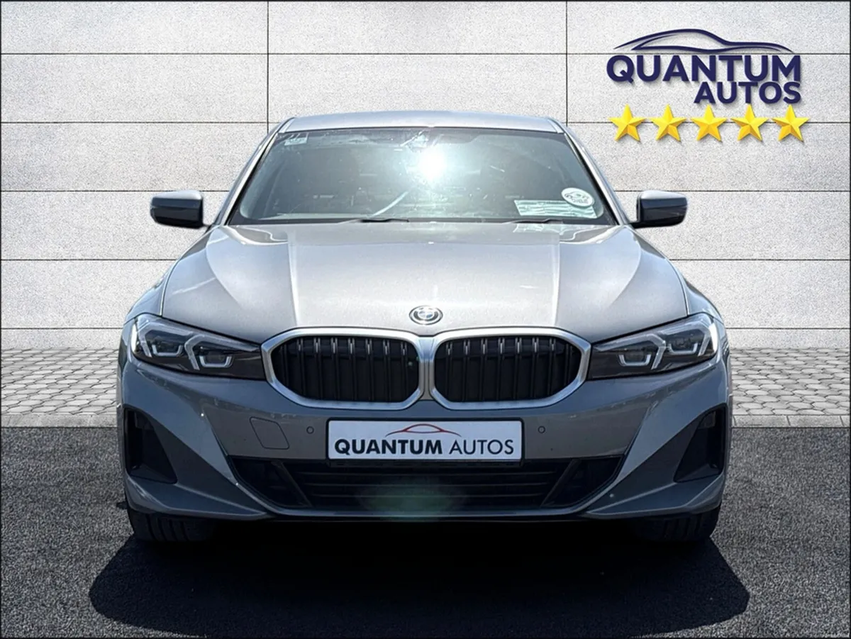 BMW 3-Series 2023 SPORT 2.0 PETROL PLUG IN HYBRID - Image 3