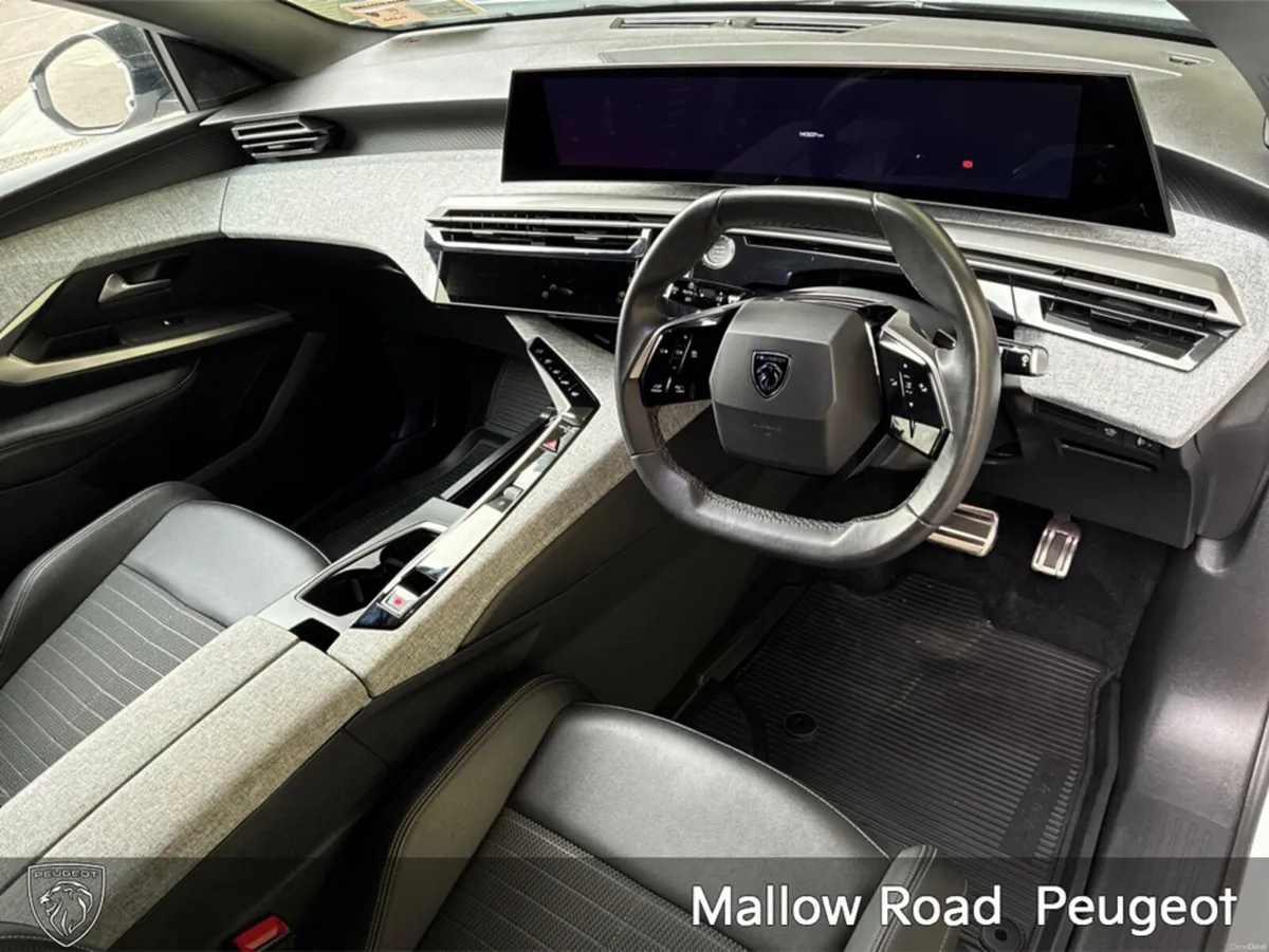Peugeot 3008 ALLURE 1.2 MHEV 136 EDCT6 MY24 - Image 2