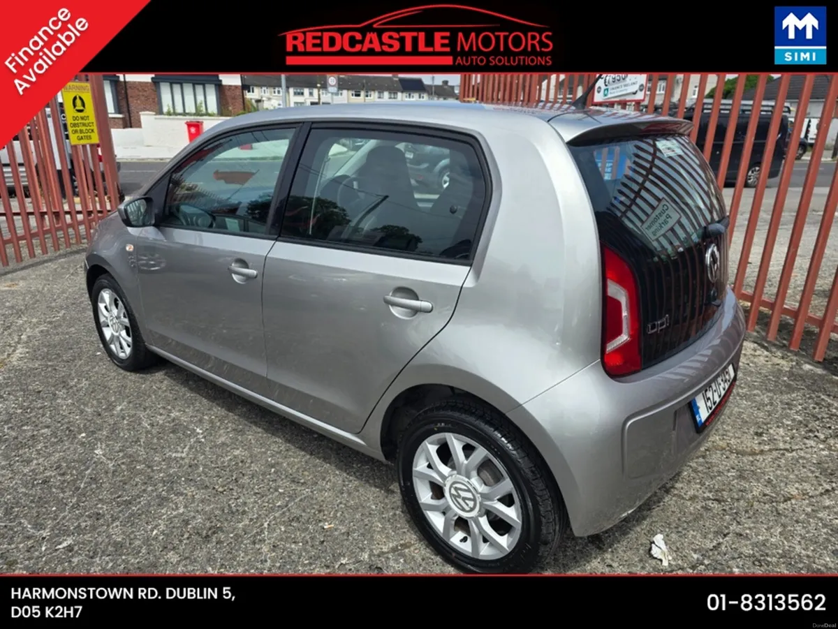 Volkswagen up! MOVE 1.0 MANUAL 5SPEED 5DR 75HP - Image 3