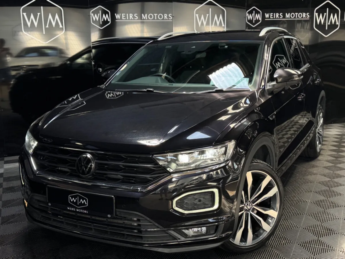 Volkswagen T-Roc R-LINE//AUTOMATIC//2.0TDI//ONLY 3 - Image 2