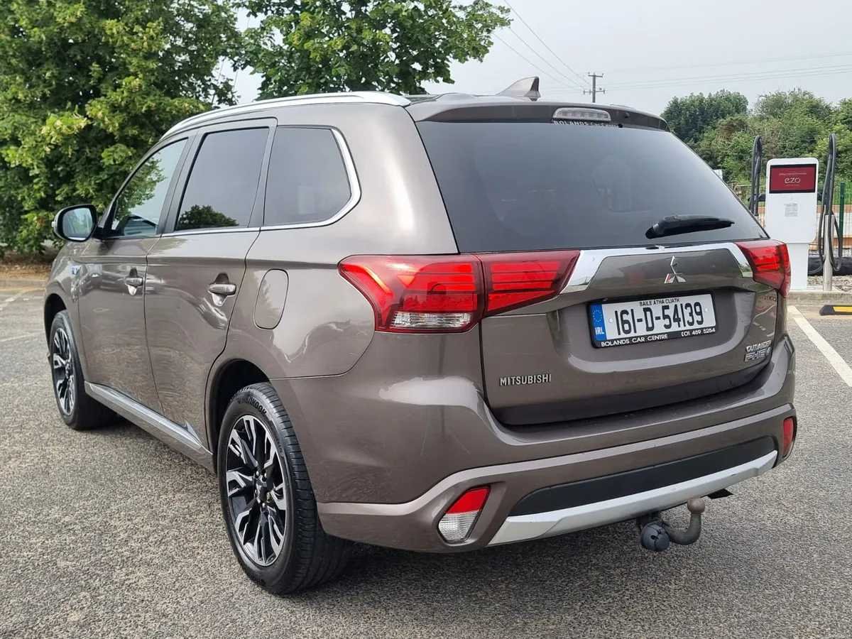 2016 MITSUBISHI OUTLANDER HYBRID AUTO NCT&TAX€8990 - Image 2
