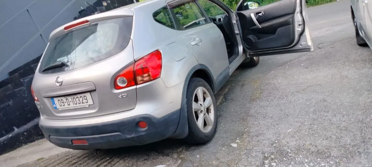 Nissan Qashqai 2009 - Image 4