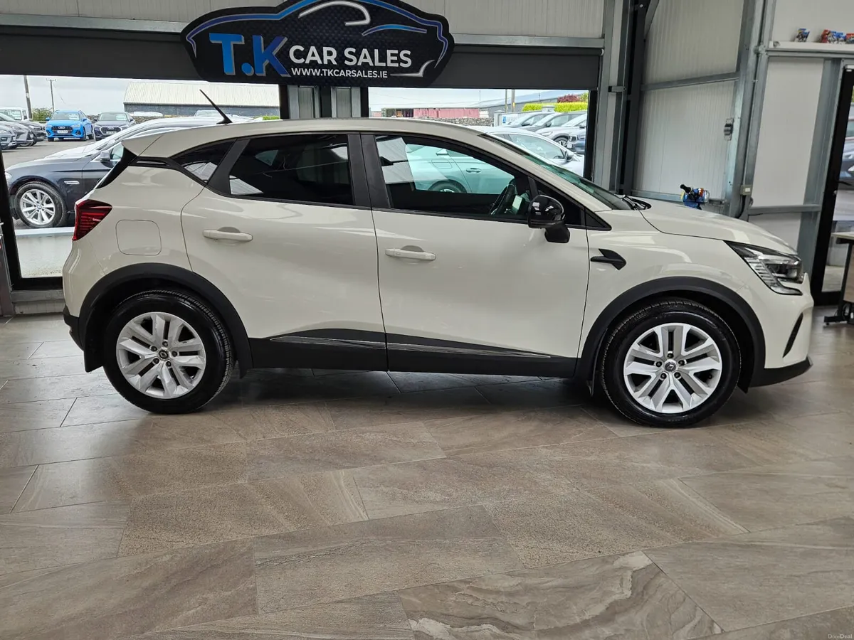21  RENAULT CAPTUR PLAY TCE EDITON 100 BHP - Image 2