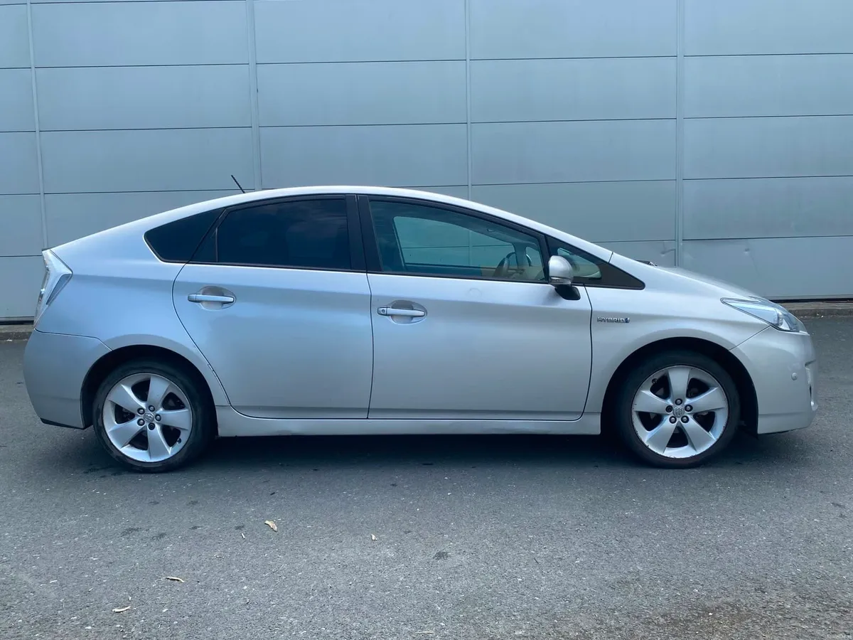 2010 Toyota Prius Hybrid NEW NCT & TAX - Image 4