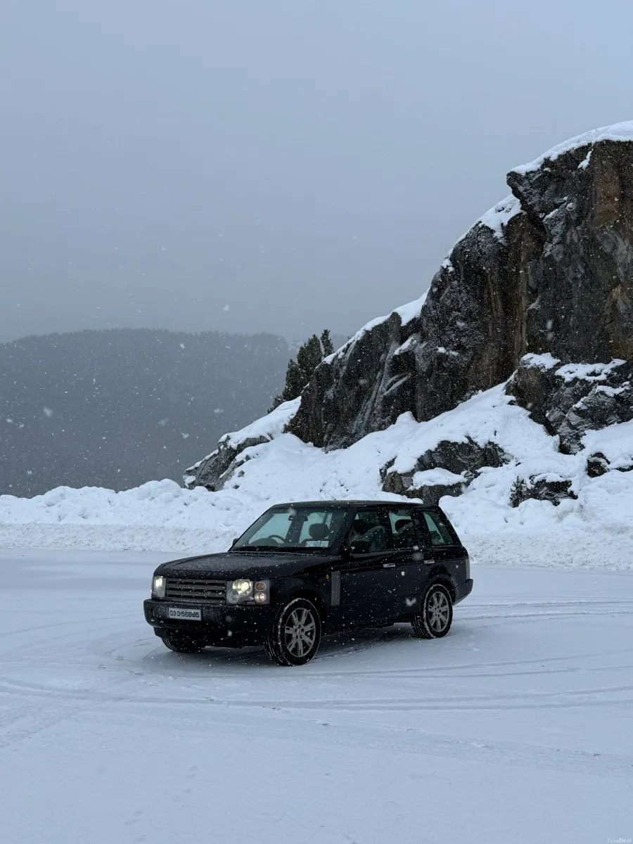 Land Rover Range Rover 2003 TAX AND TEST - Image 2