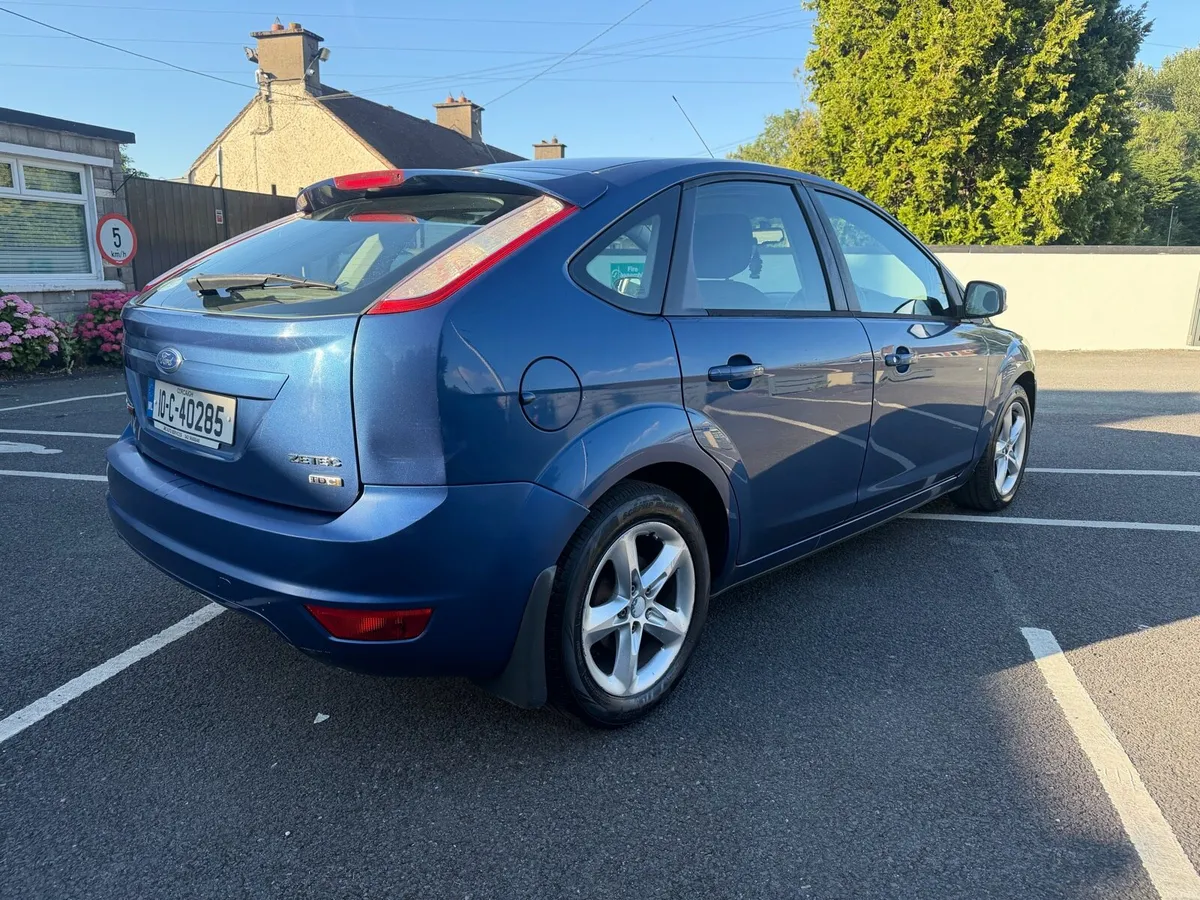2010 Ford Focus Zetec diesel - Image 4