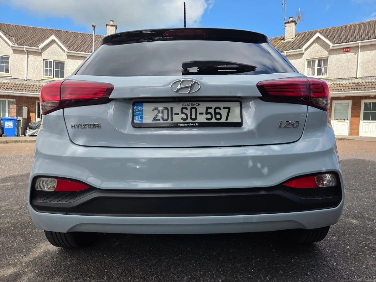 Hyundai i20 2020 - Image 5