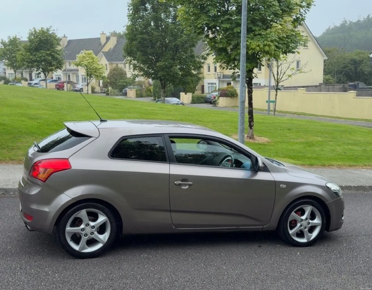 09 Kia Pro Ceed 1.6 diesel New Nct - Image 4