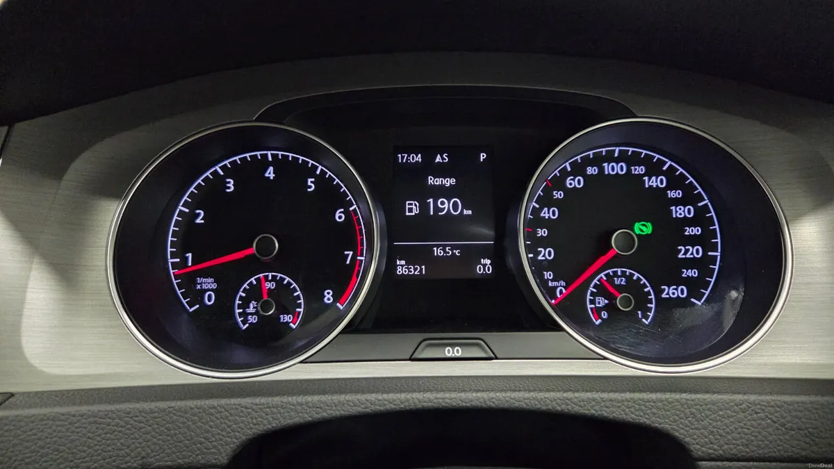 151 Volkswagen Golf  1.2 TSI Auto - 86k kms - Image 3