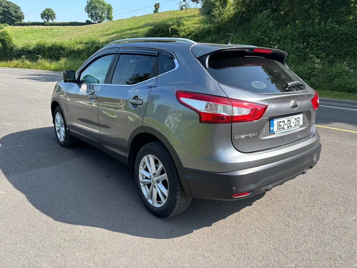 162 NISSAN QASHQAI 1.5DCI N CONNECTA PAN ROOF NAV - Image 4