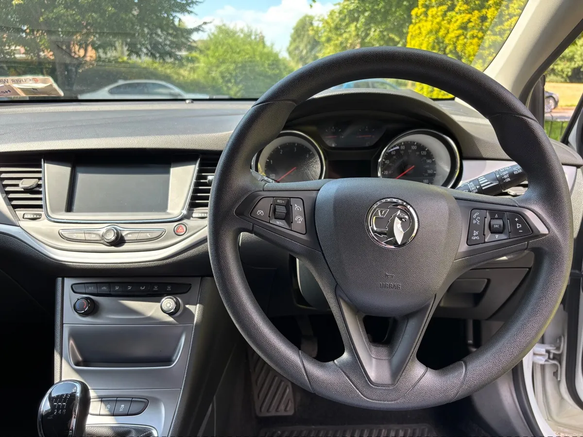 Vauxhall Astra 2018 - Image 6