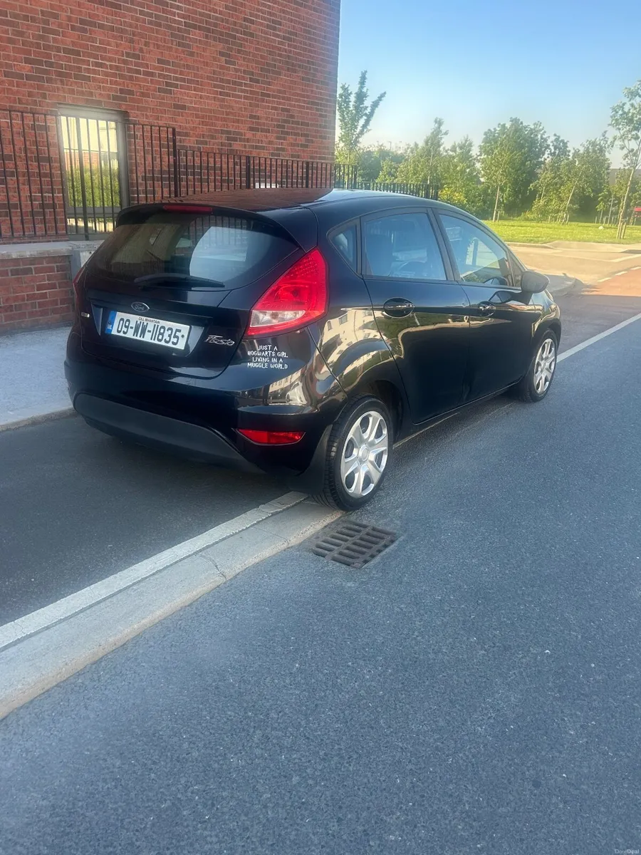 Ford Fiesta 2009 - Image 4