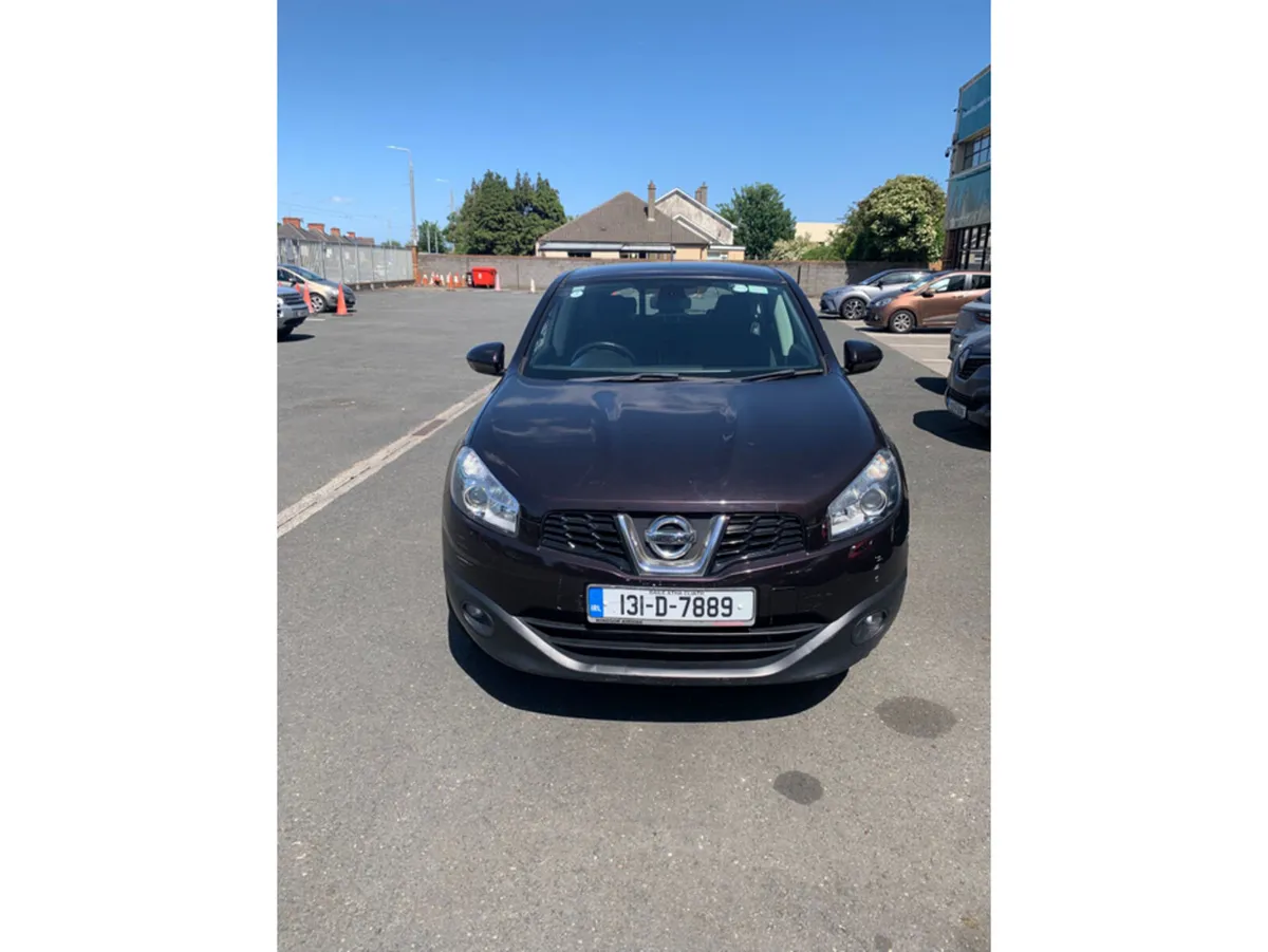 Nissan Qashqai 1.6 SV 4X4 ONLY 93000KLMS///1 OWNER - Image 4