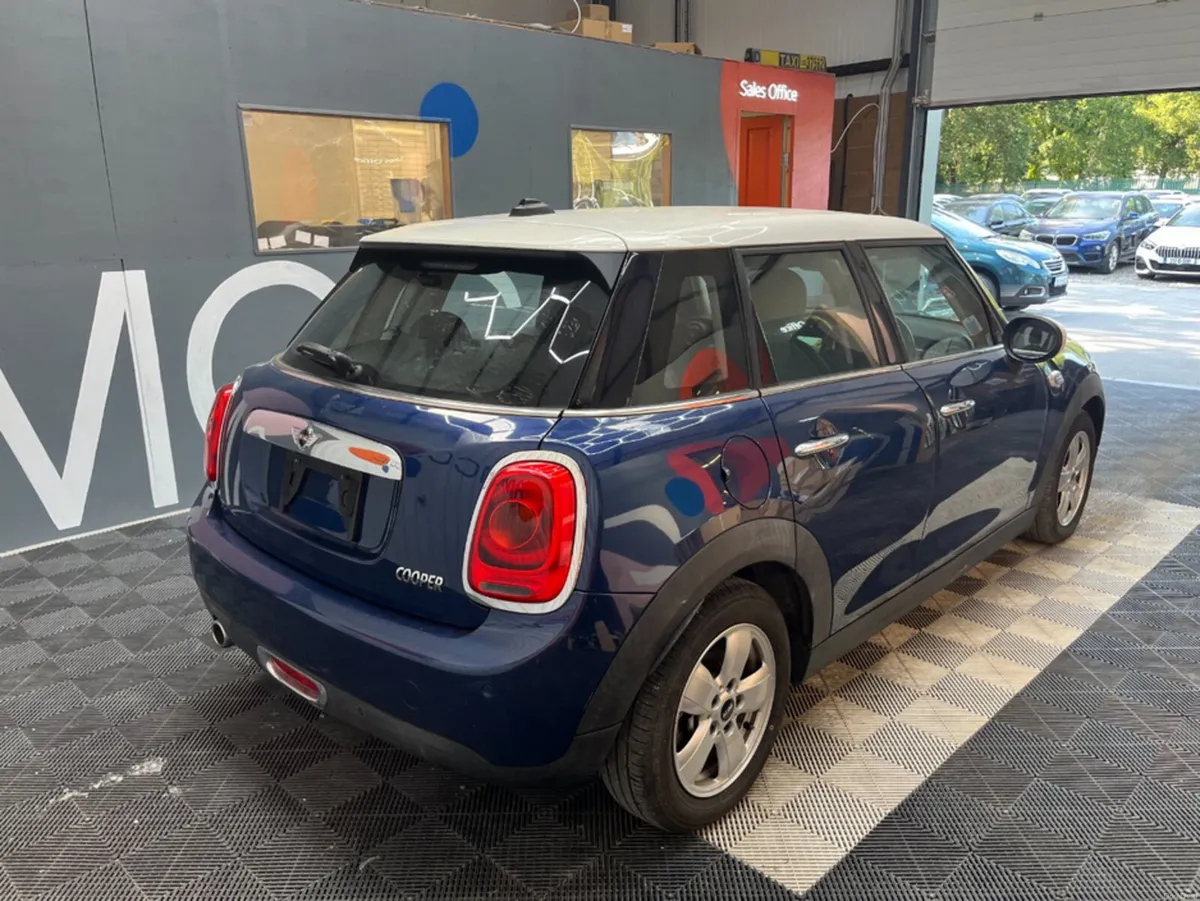 Mini Cooper 2016 MINI COOPER 1.5 AUTOMATIC / CRUIS - Image 2