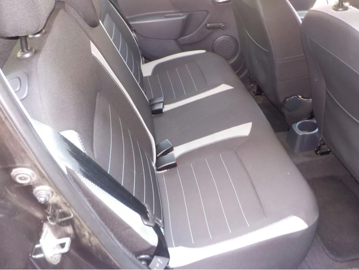 Dacia Sandero Stepway STEPWAY ALTERNATIVE TC TCE 9 - Image 6