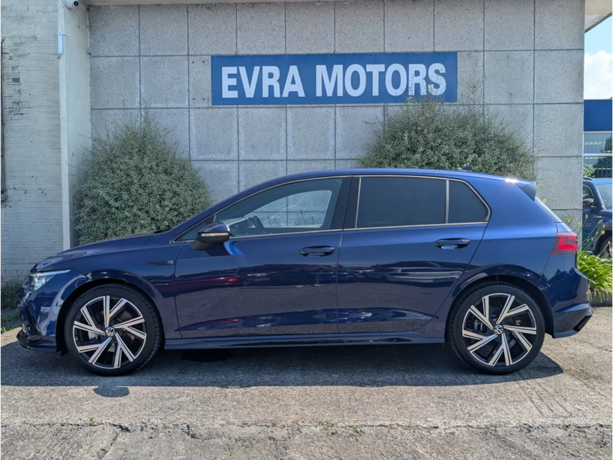 Volkswagen Golf R-LINE eTSI AUTOMATIC 1.5 PETROL M - Image 4