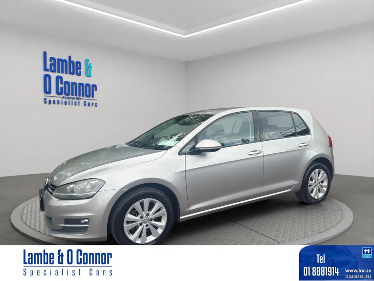 Volkswagen Golf 1.2 AUTOMATIC *** REVERSE CAMERA * - Image 2