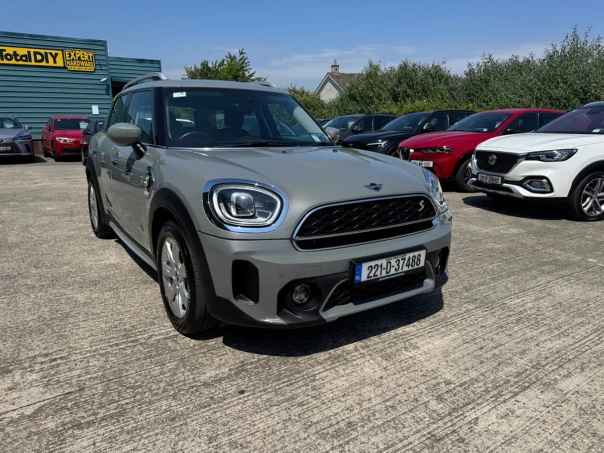 Mini Countryman F60 S E ALL4 COOPER BLACK LEATHER - Image 2