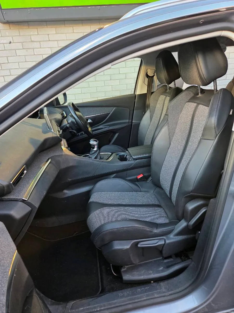 2020 Peugeot 5008 GT1.5 BlueHDi 7 Seat LOW MILEAGE - Image 4