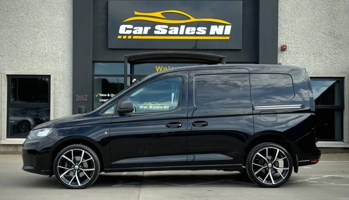 2.0 TDI C20 Commerce Plus Panel Van 5dr Diesel DSG - Image 3