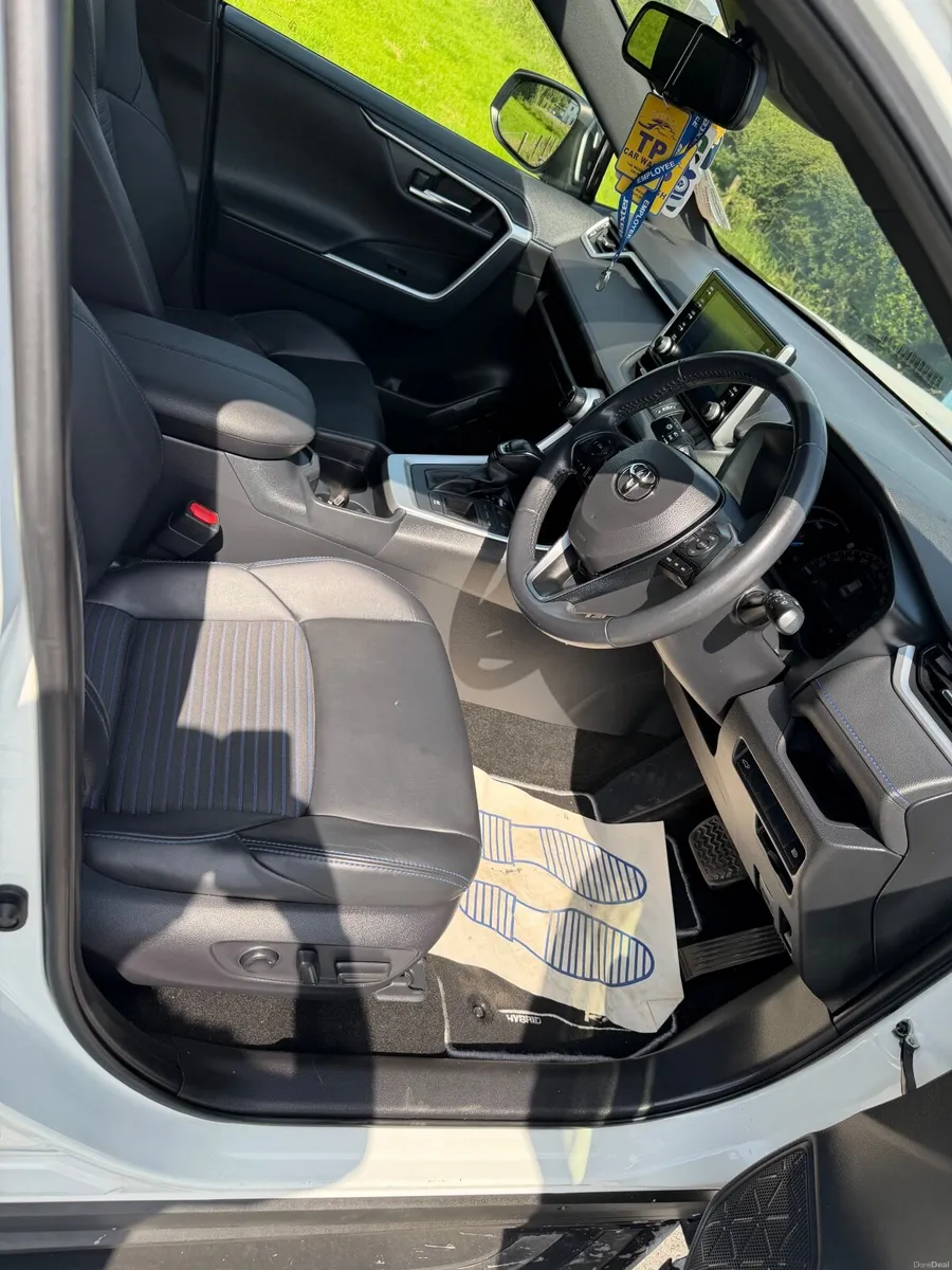 Toyota RAV4 2020 - Image 3