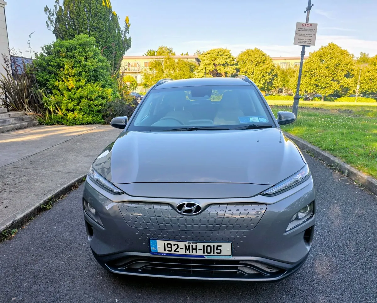 Hyundai Kona Electric 64kWh | 400km+ Range | FSH - Image 3