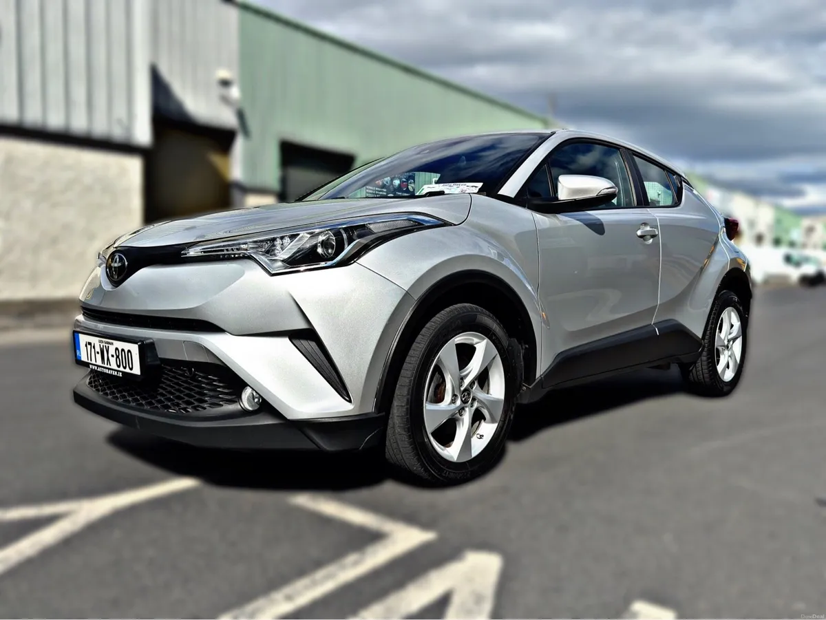 Toyota C-HR 1.2T Luna - Image 3