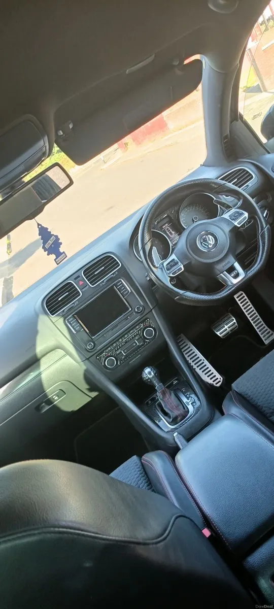 Volkswagen Golf GTI edition 35 - Image 3