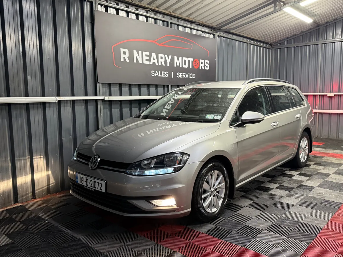 2018 Volkswagen Golf 1.6  Trendline Estate - Image 6